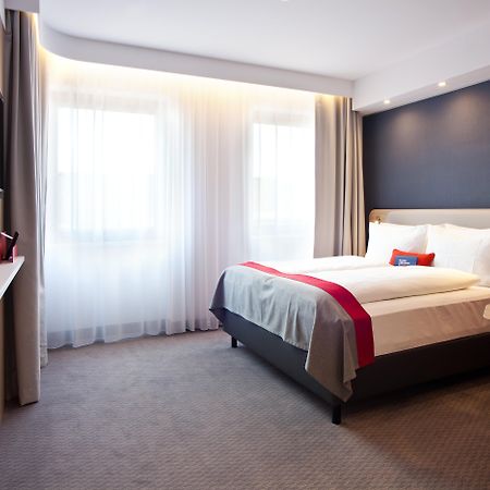 Holiday Inn Express - Saarbruecken By Ihg Εξωτερικό φωτογραφία