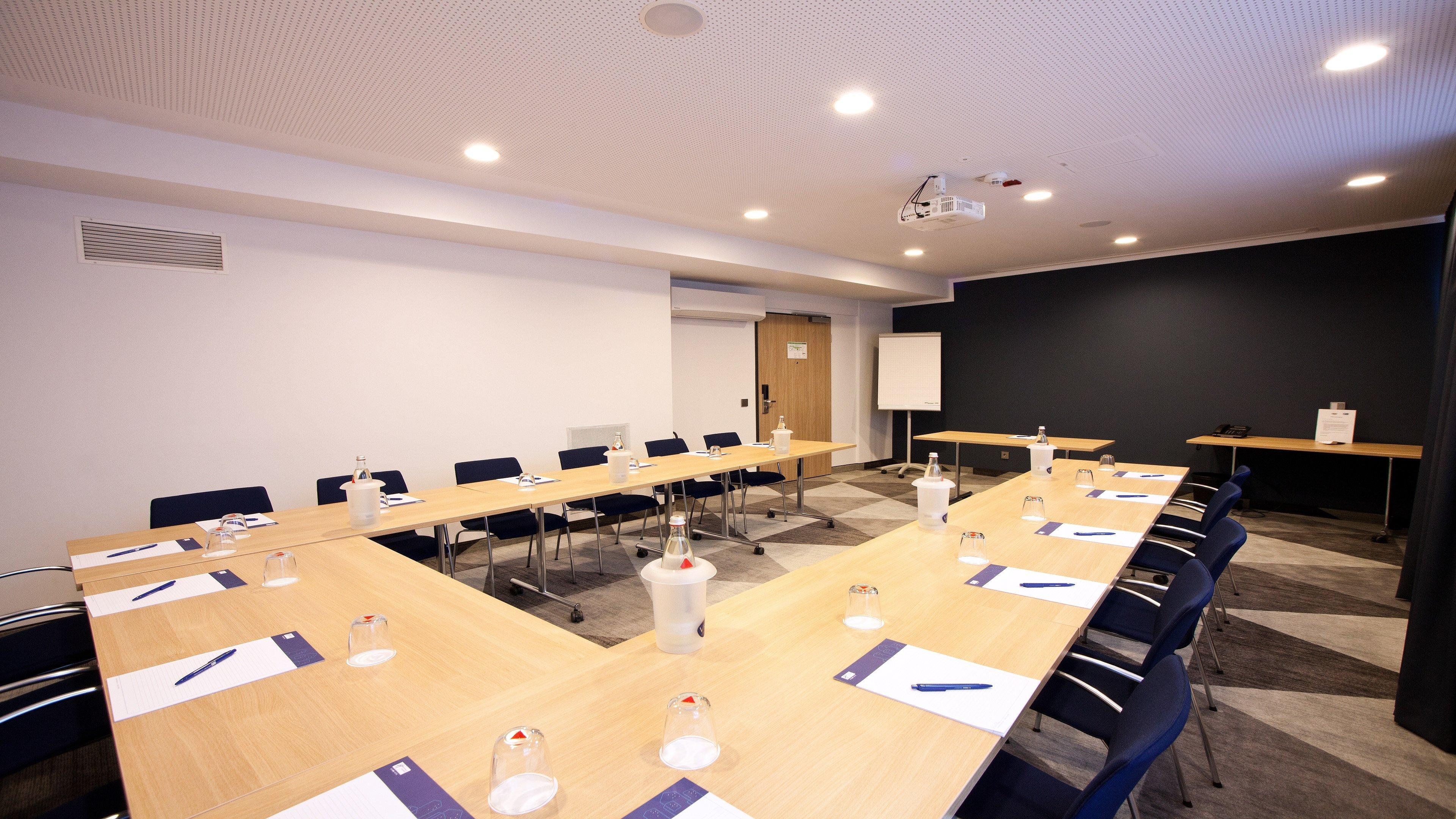 Holiday Inn Express - Saarbruecken By Ihg Εξωτερικό φωτογραφία
